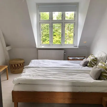 Private 3-story House - In Iconic Carlsberg Byen Апартаменты *